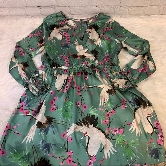 Zara Green Silky Cherry Blossom Heron Crane Dress Size Large U0416 - Picture 4 of 8